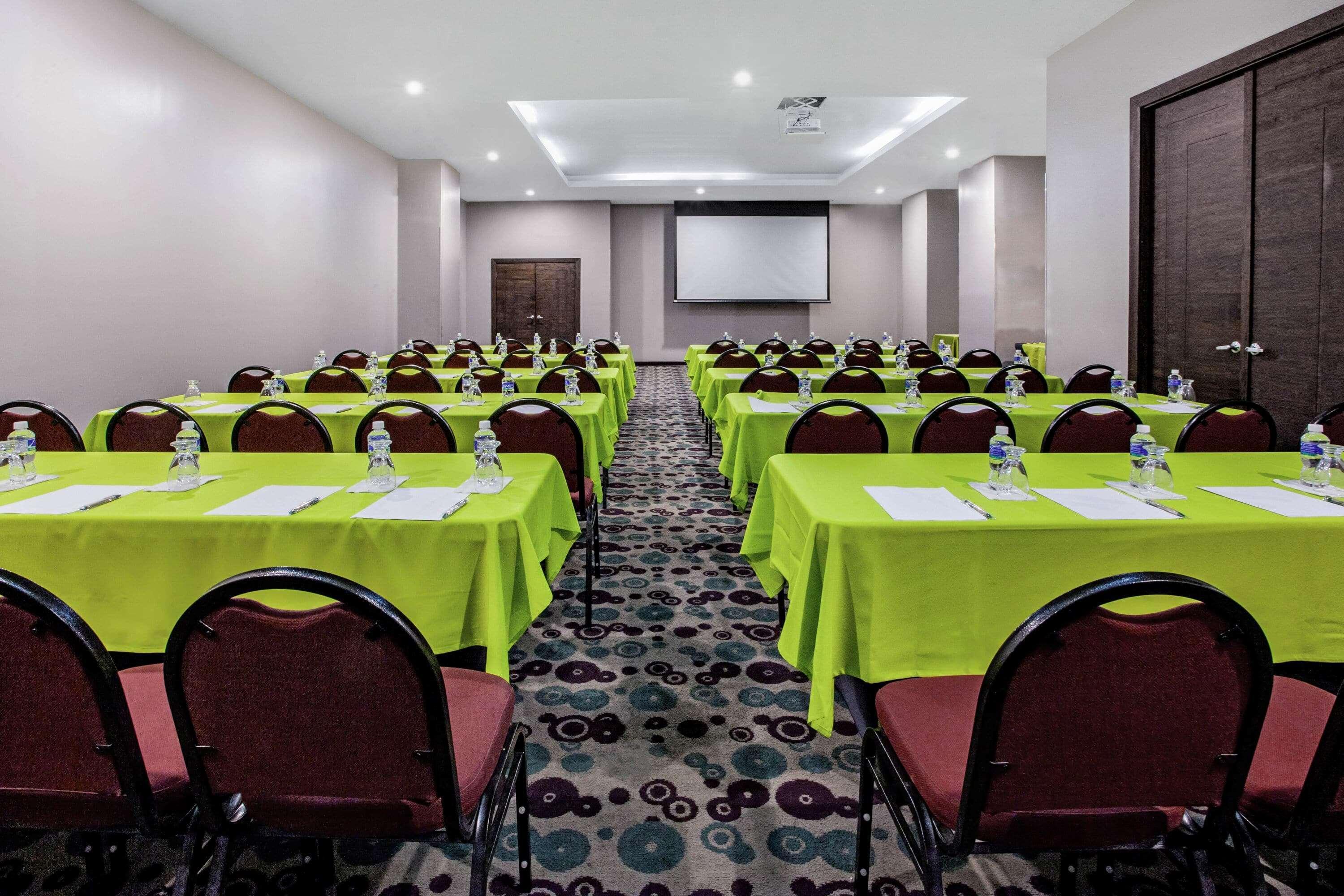 La Quinta By Wyndham Tegucigalpa Hotel Exterior photo